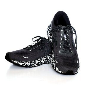 BROOKS Ghost 15 B&W Athletic Running Shoes, Sneakers Size US 11.5 (EU 42)